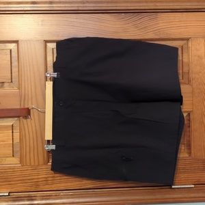 Mountain Warehouse Women's Black Moisture Wicking Cargo Shorts Sz 18